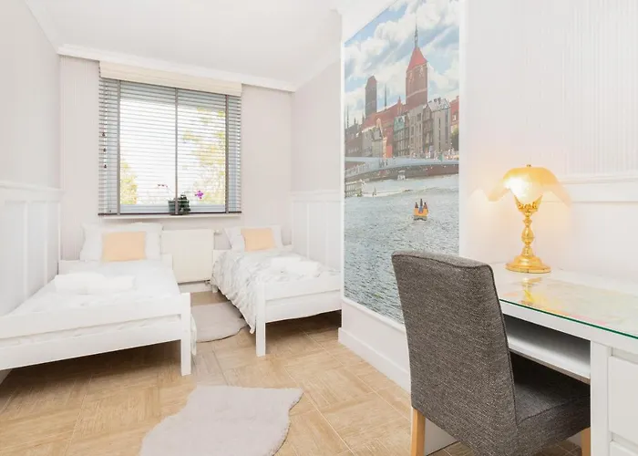 Apartments 350M To The Beach Gdansk Piastowska By Renters Prestige