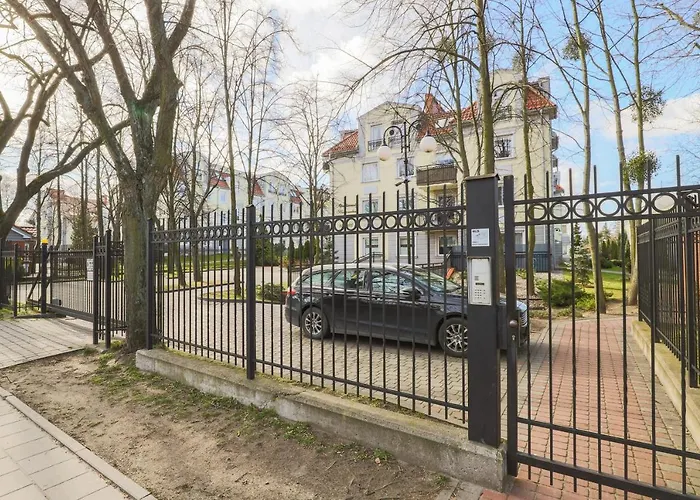 Apartments 350M To The Beach Gdansk Piastowska By Renters Prestige